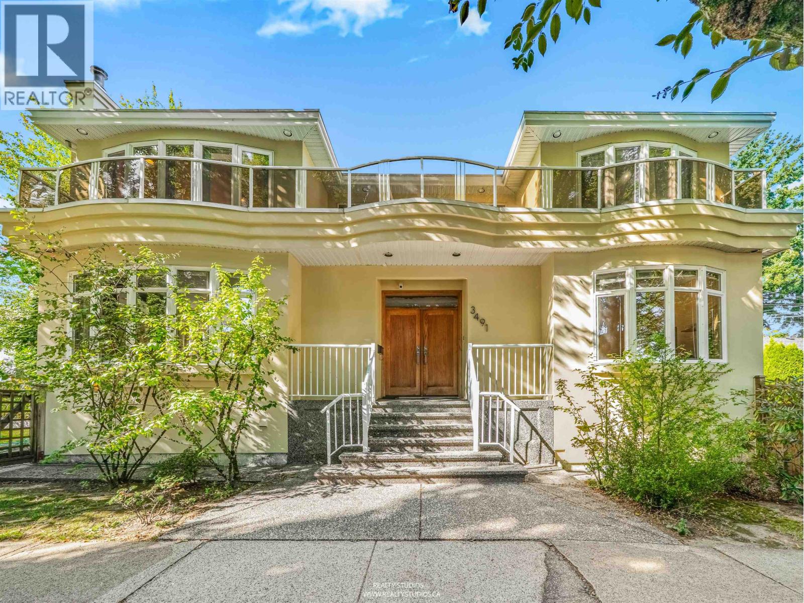 3491 PRINCE EDWARD STREET|Vancouver, British Columbia V5V3X7