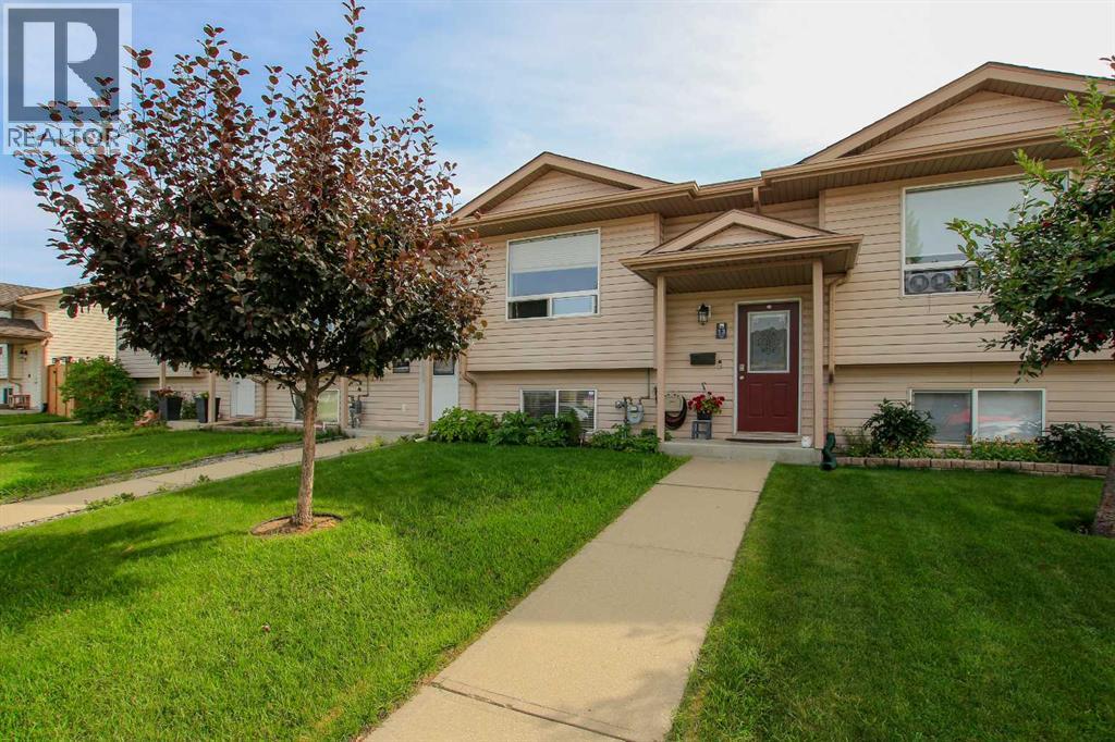 Property image for 13 Kenny Close|Red Deer, Alberta T4P4C3