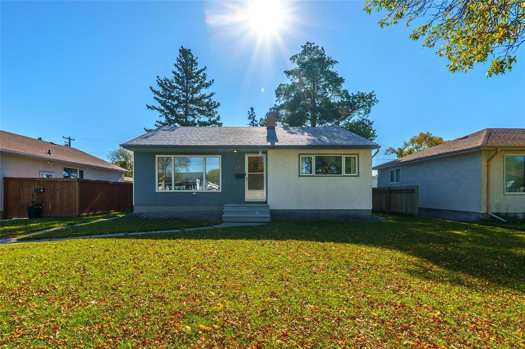 118 Lennox Avenue|Winnipeg, Manitoba R2M1B4