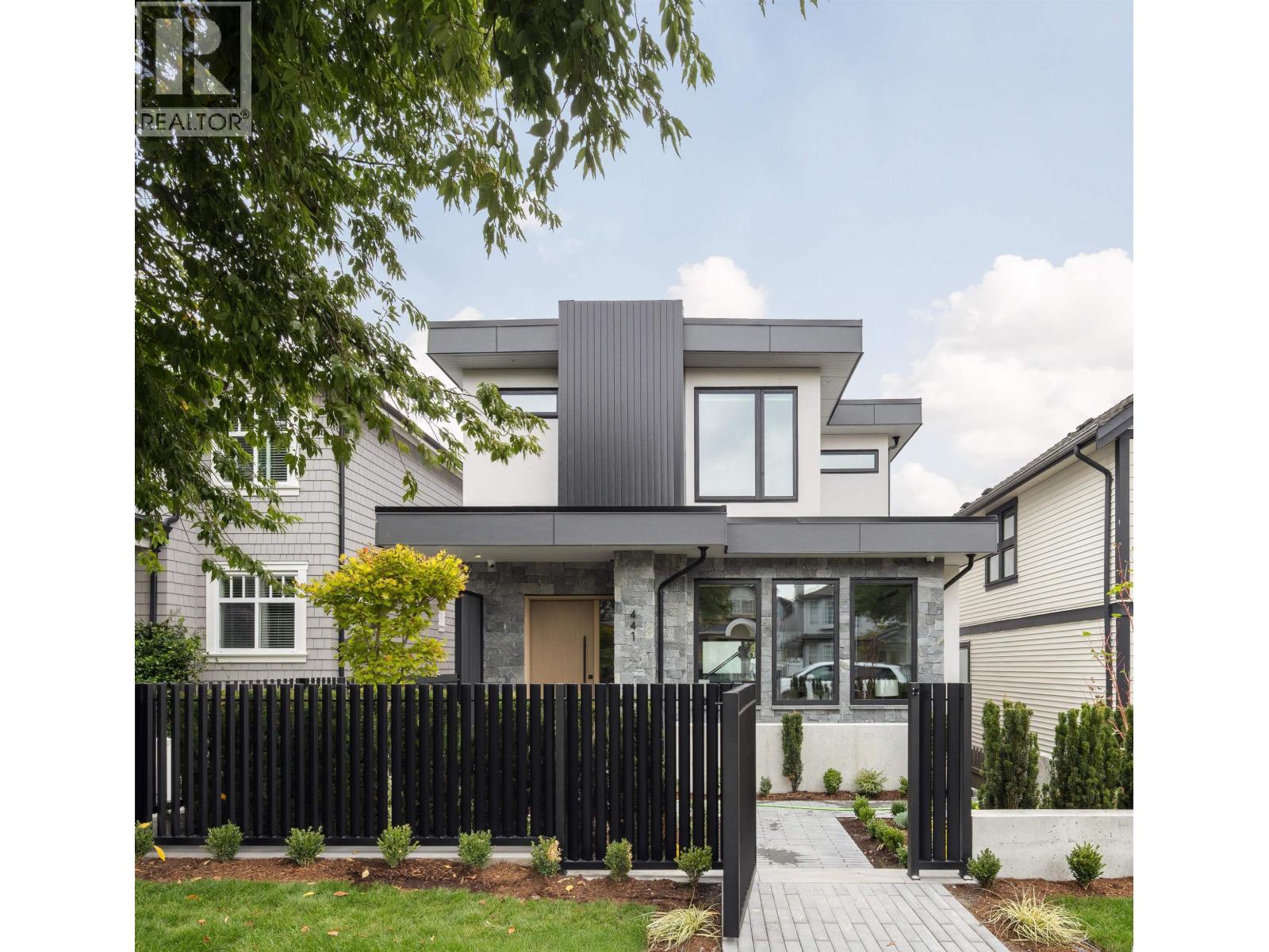 Property image for 4413 OXFORD STREET|Burnaby, British Columbia V5C1E6