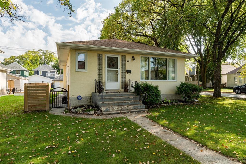 530 Beresford Avenue|Winnipeg, Manitoba R3L1J5