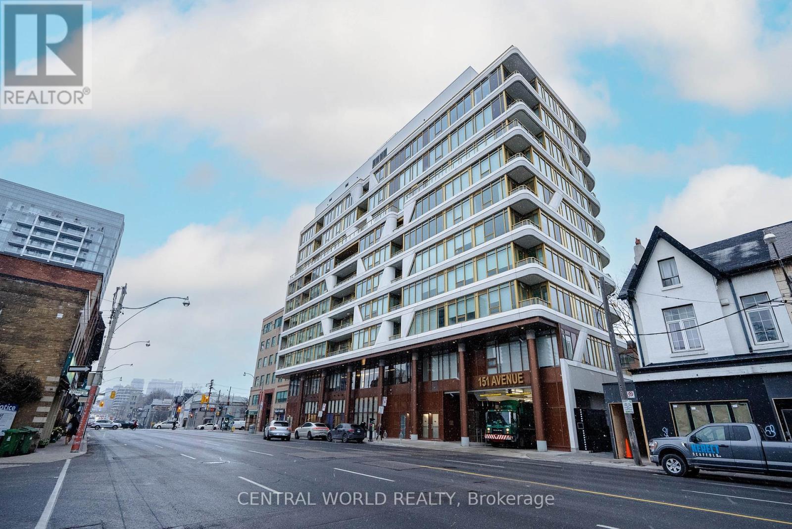 Primary image of 305 - 151 AVENUE ROAD|Toronto (Annex), Ontario M5R0B8