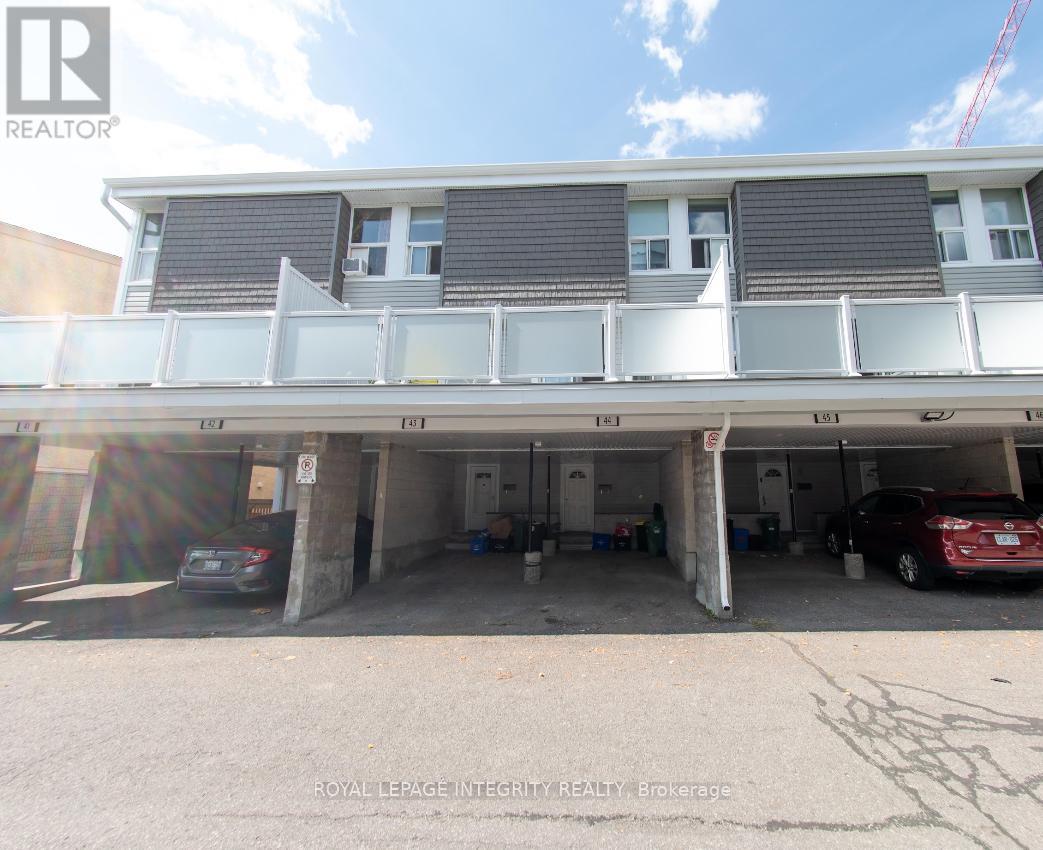 44 - 3415 UPLANDS DRIVE|Ottawa, Ontario K1V9N3