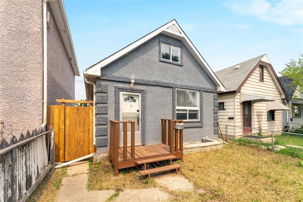 Property image for 1159 Selkirk Avenue|Winnipeg, Manitoba R2X0C6