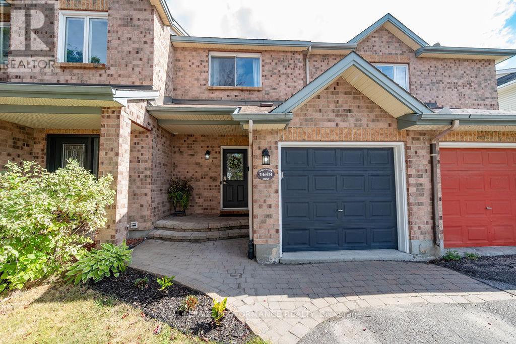Property image for 1649 GREYWOOD DRIVE|Ottawa, Ontario K1C7L9