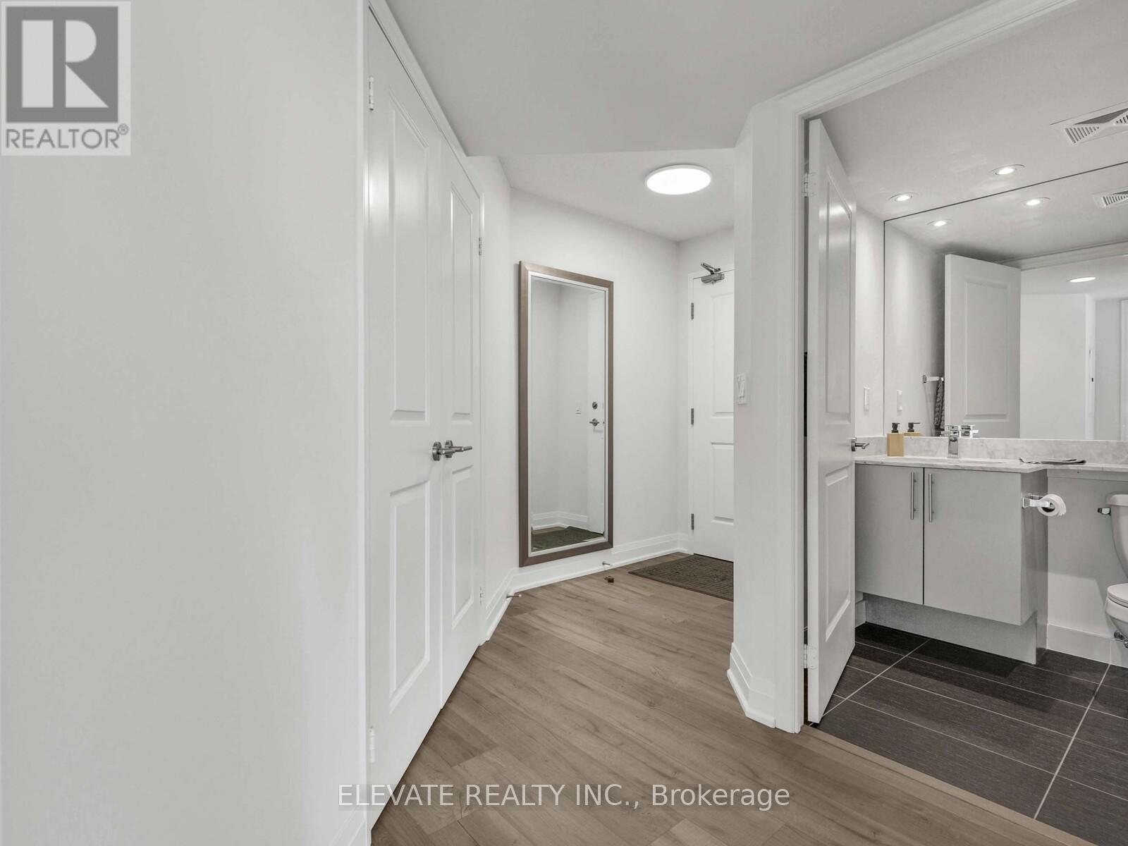 404 - 85 EAST LIBERTY STREET|Toronto (Niagara), Ontario M6K3R4