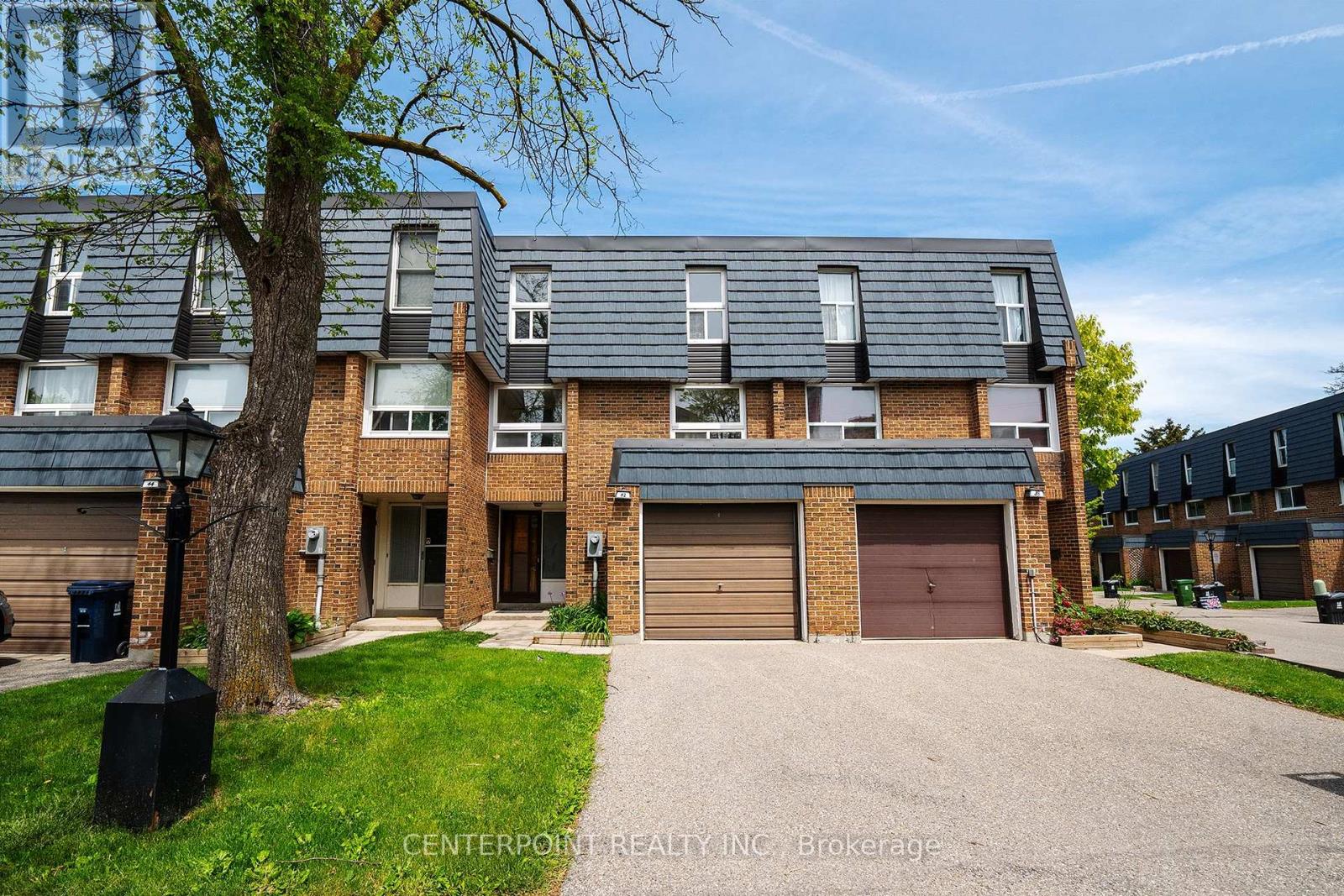 Property image for 42 SEGO ROYAL WAY|Toronto (Hillcrest Village), Ontario M2H1L5