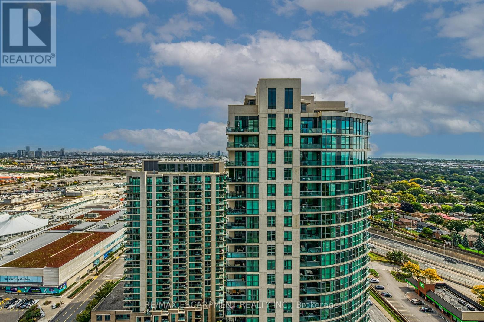 Primary image of 2905 - 225 SHERWAY GARDENS ROAD|Toronto (Islington-City Centre West), Ontario M9C0A3
