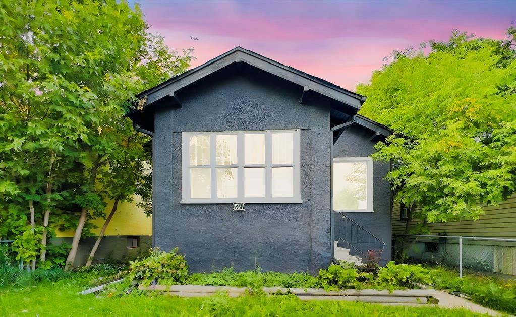 821 Garwood Avenue|Winnipeg, Manitoba R3M1M5