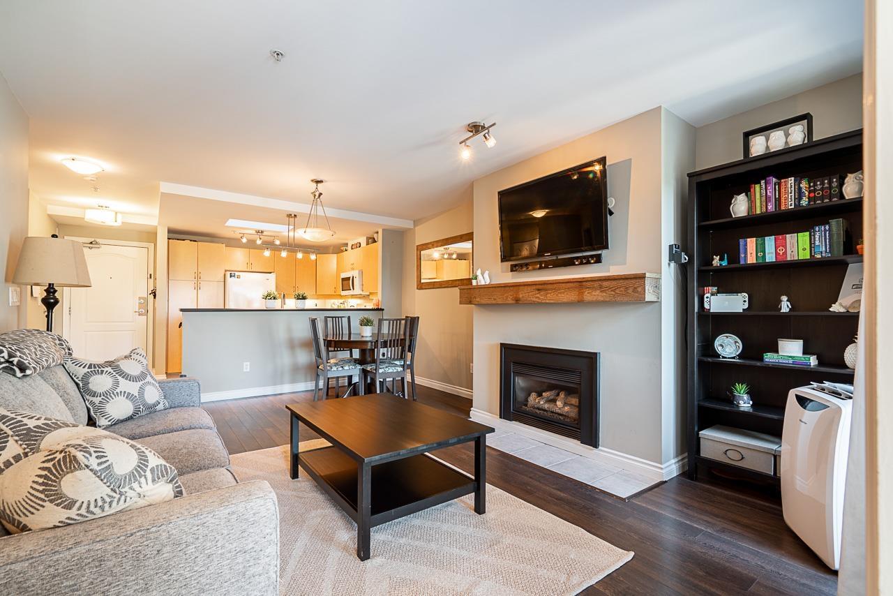 Property image for 401 20237 54 AVENUE|Langley, British Columbia V3A3W2