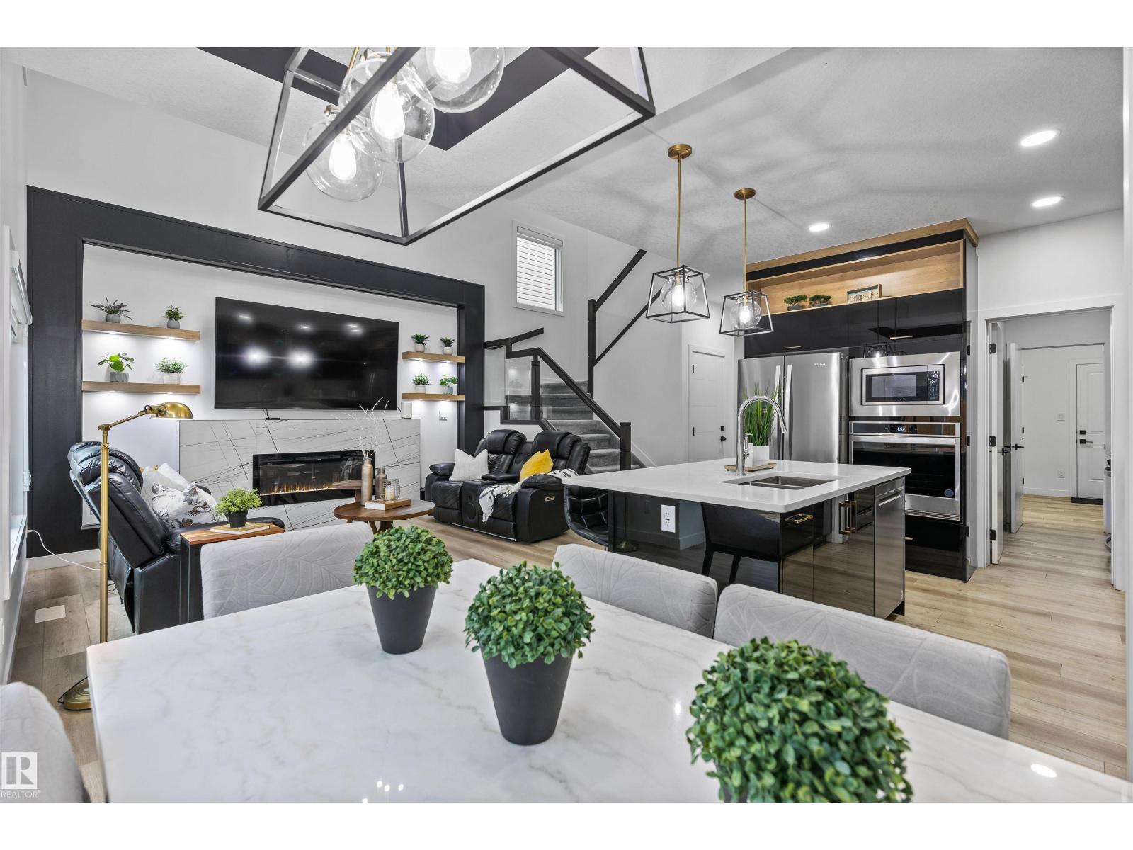 Property image for 5320 KIMBALL PL SW|Edmonton, Alberta T6W5E6