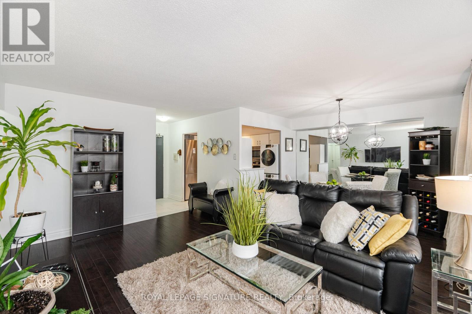 Property image for 1212 - 451 THE WEST MALL DRIVE|Toronto (Etobicoke West Mall), Ontario M9C1G1