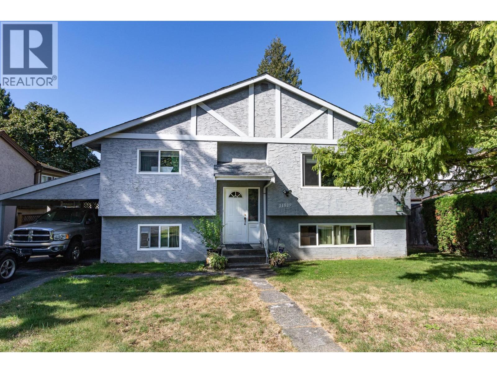 Property image for 11819 230 STREET|Maple Ridge, British Columbia V2X6R3