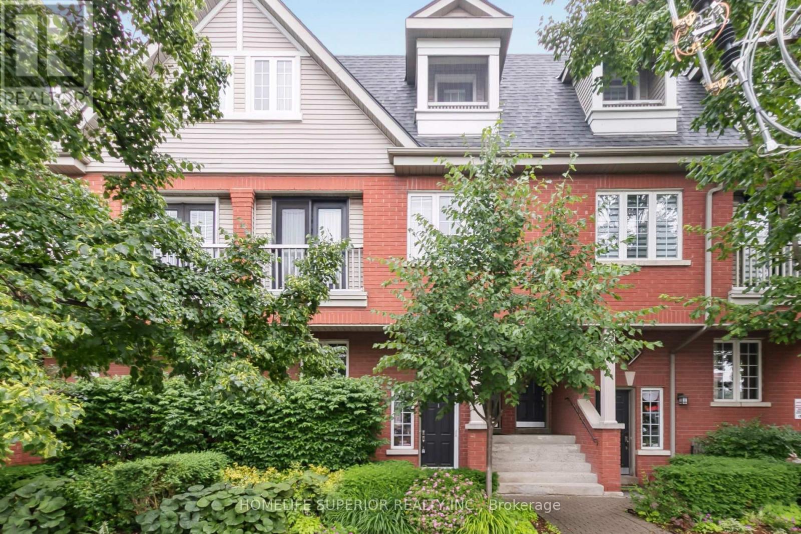 Property image for 1 - 122 STRACHAN AVENUE|Toronto (Niagara), Ontario M6J3W4