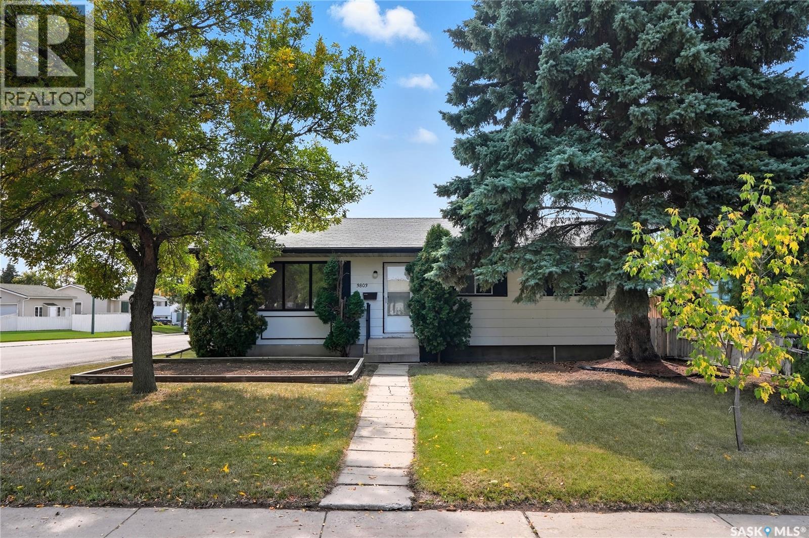 Property image for 3803 miyo-wâhkôhtowin ROAD|Saskatoon, Saskatchewan S7L5T1