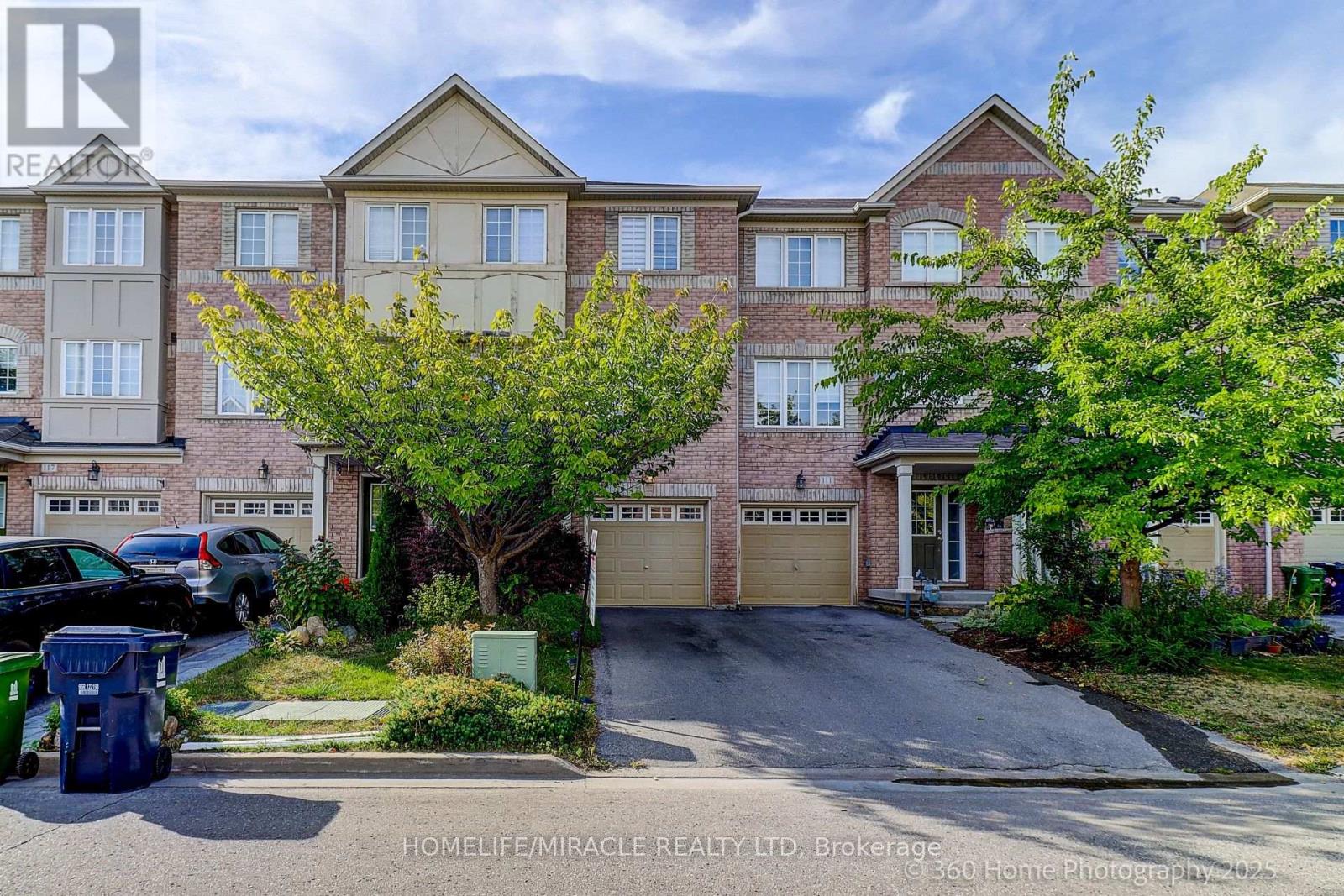 Property image for 113 WILKES CRESCENT|Toronto (Clairlea-Birchmount), Ontario M1L0B2