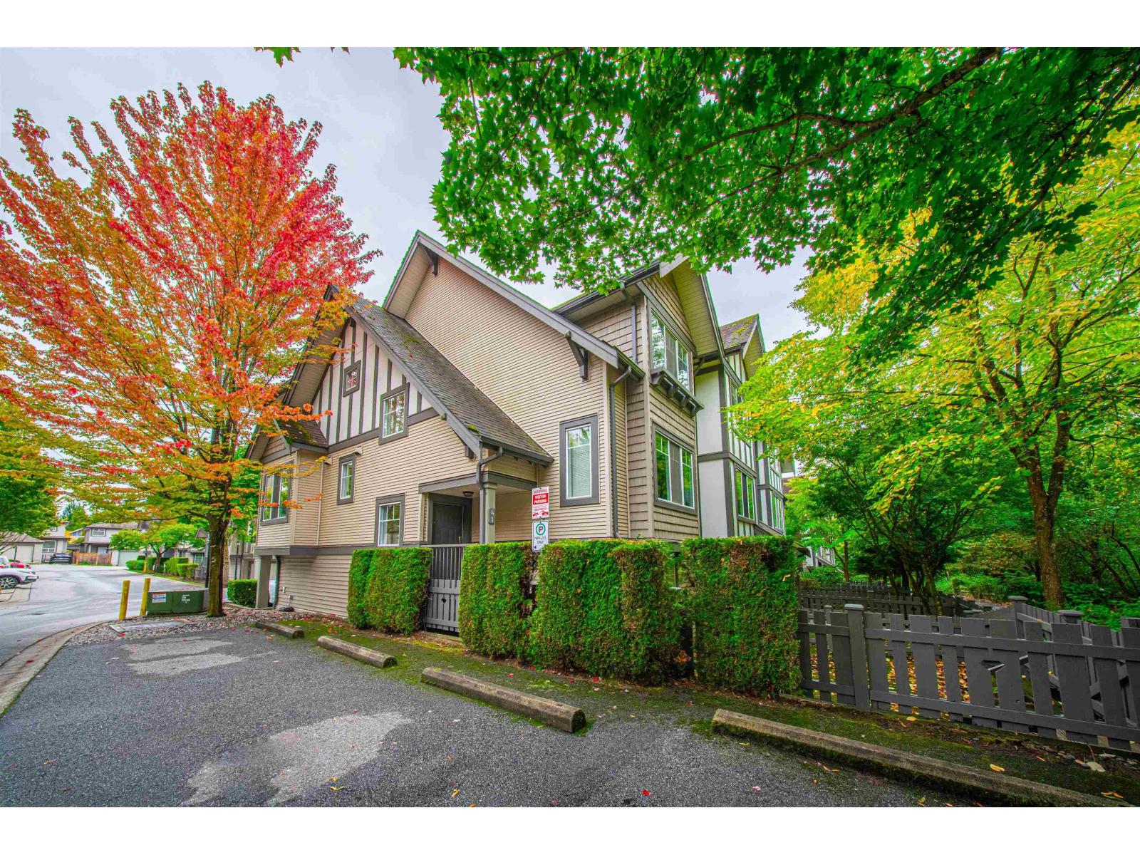 Property image for 41 20038 70 AVENUE|Langley, British Columbia V2Y0B4
