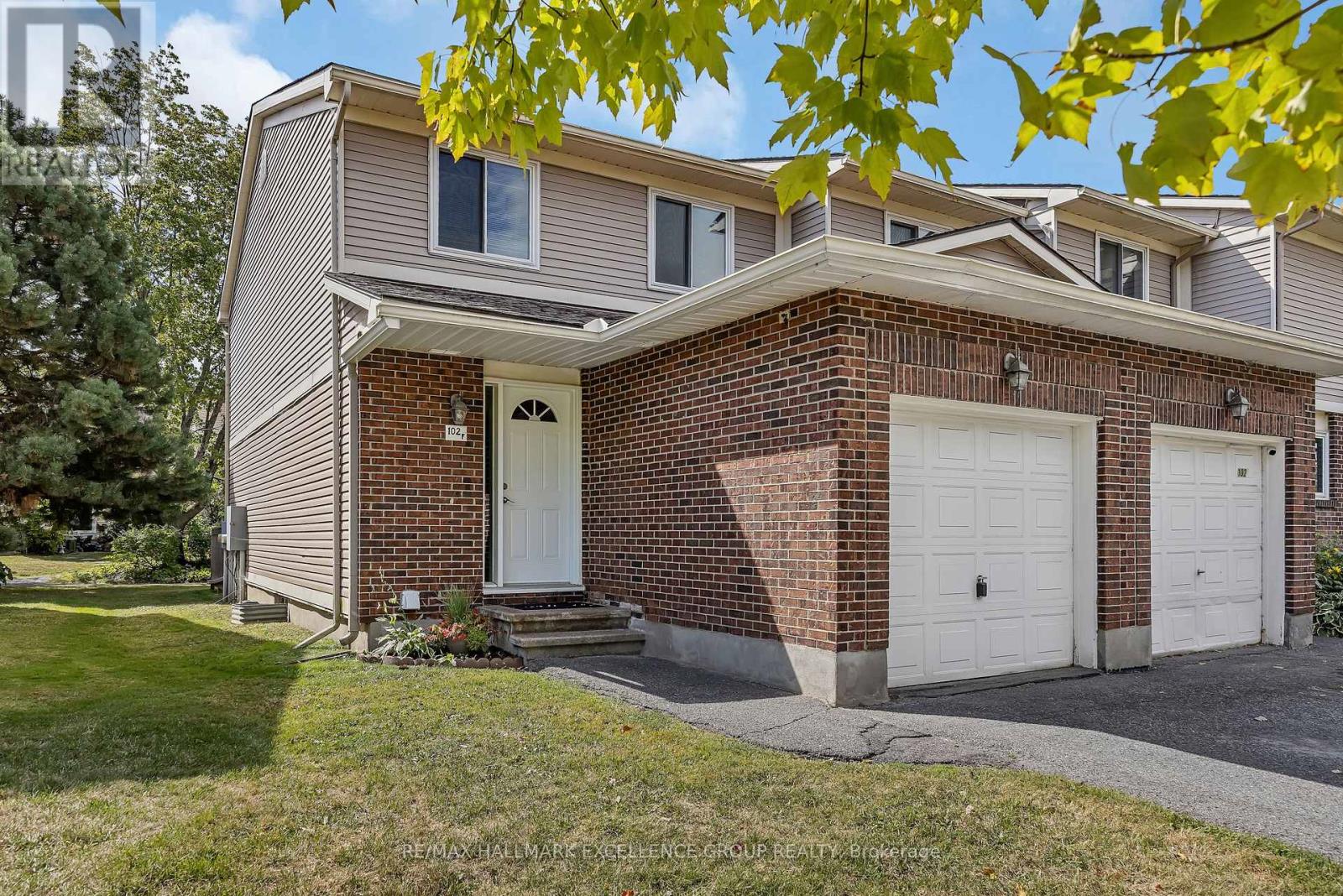 102F VALLEY STREAM DRIVE|Ottawa, Ontario K2H9E1