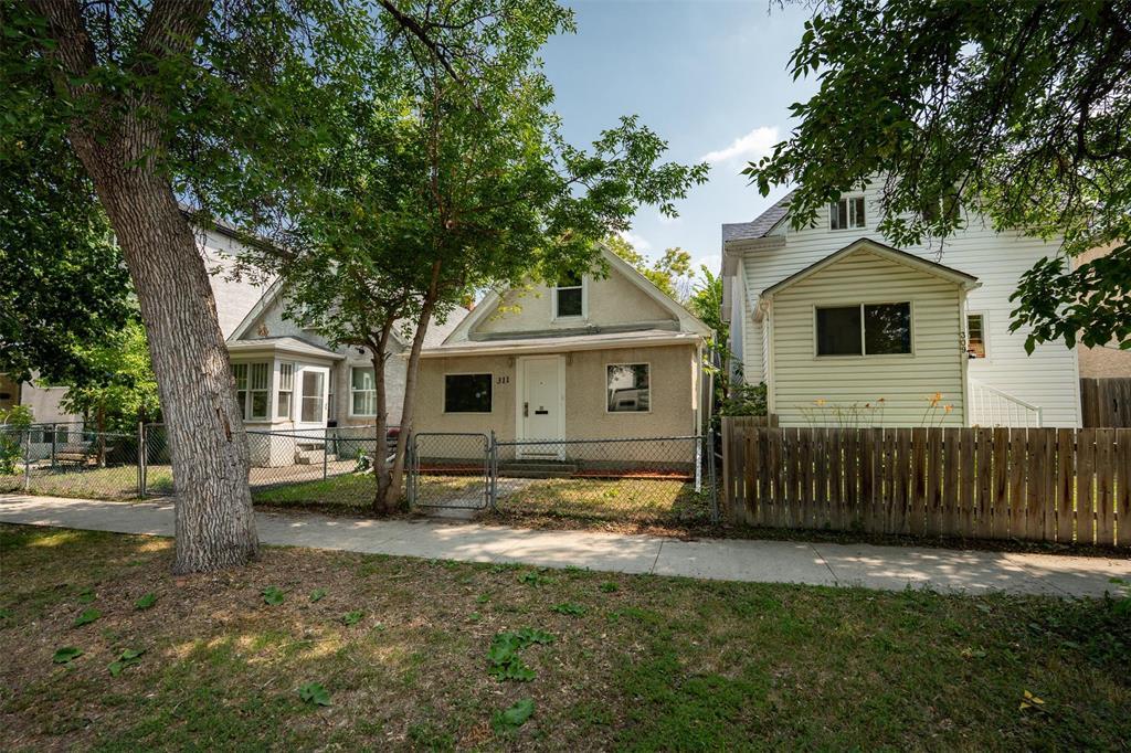 Property image for 311 Toronto Street|Winnipeg, Manitoba R3G1S3