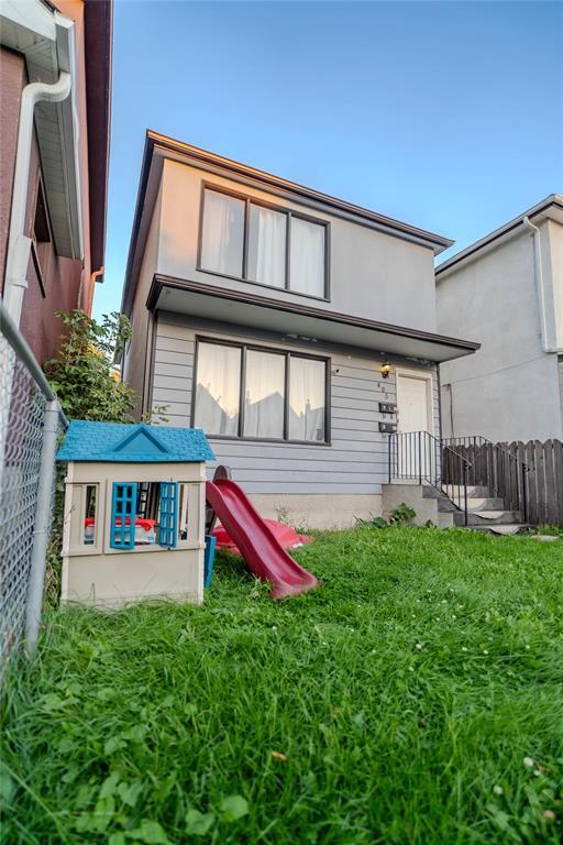 Property image for 405 Beverley Street|Winnipeg, Manitoba R3G1T9