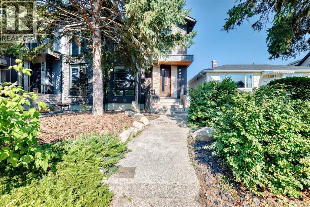 2428 31 Avenue SW|Calgary, Alberta T2T1T8