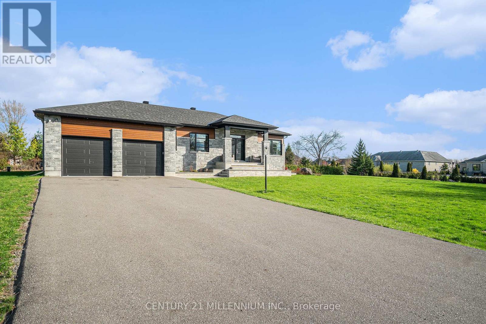 6470 APPLE ORCHARD ROAD|Ottawa, Ontario K4P0B1