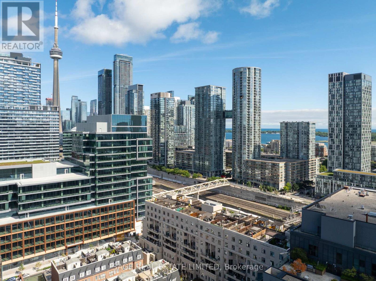 Property image for 615 - 550 FRONT STREET W|Toronto (Waterfront Communities), Ontario M5V3N5