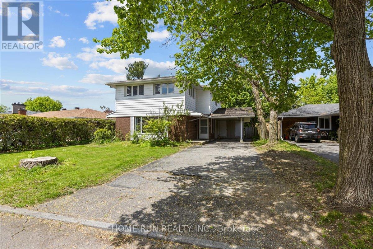 685 FARMINGTON AVENUE|Ottawa, Ontario K1V7H4