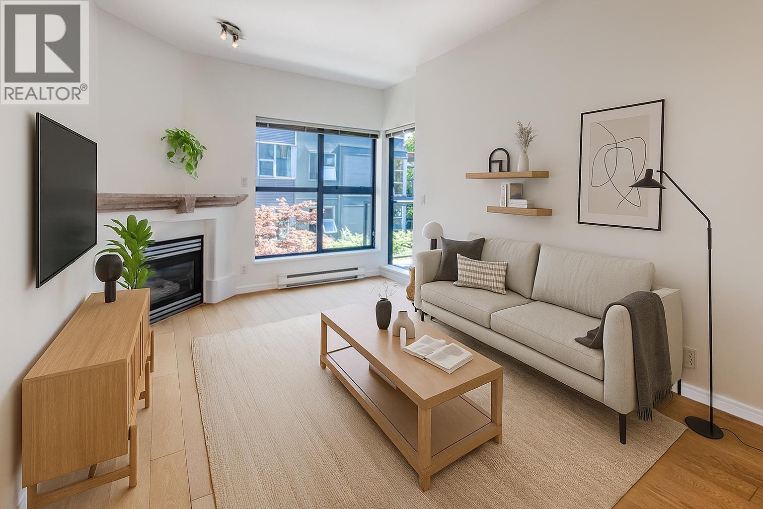 305 2688 VINE STREET|Vancouver, British Columbia V6K4T6