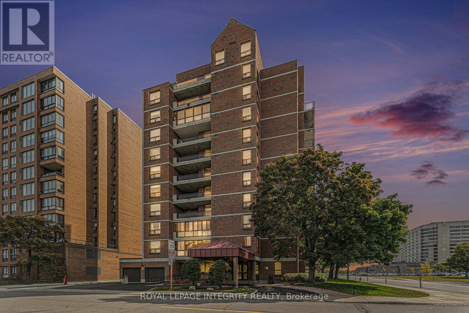 Primary image of 602 - 50 EMMERSON AVENUE|Ottawa, Ontario K1Y4P7