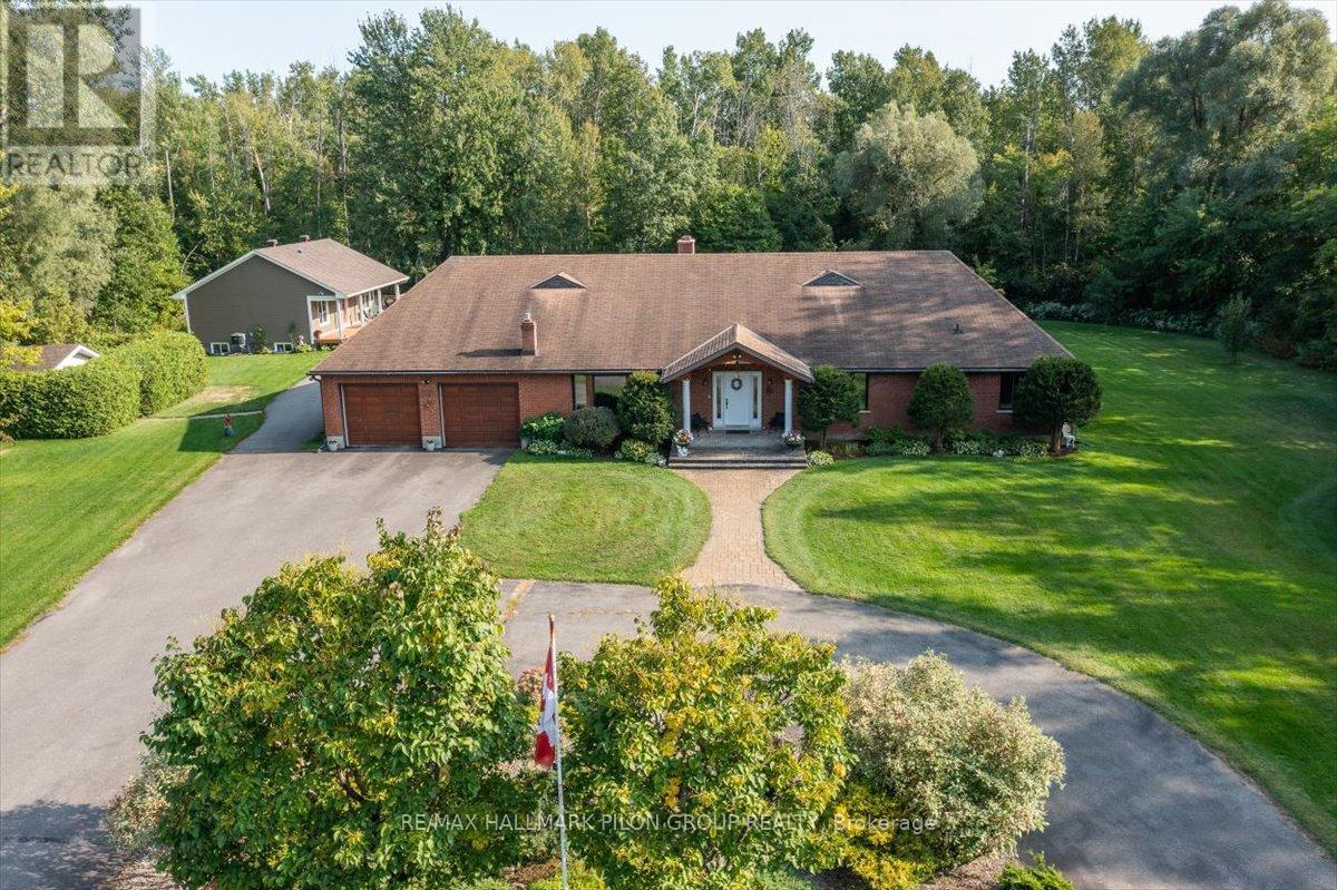 Property image for 1717 LAKESHORE DRIVE|Ottawa, Ontario K4P1H1