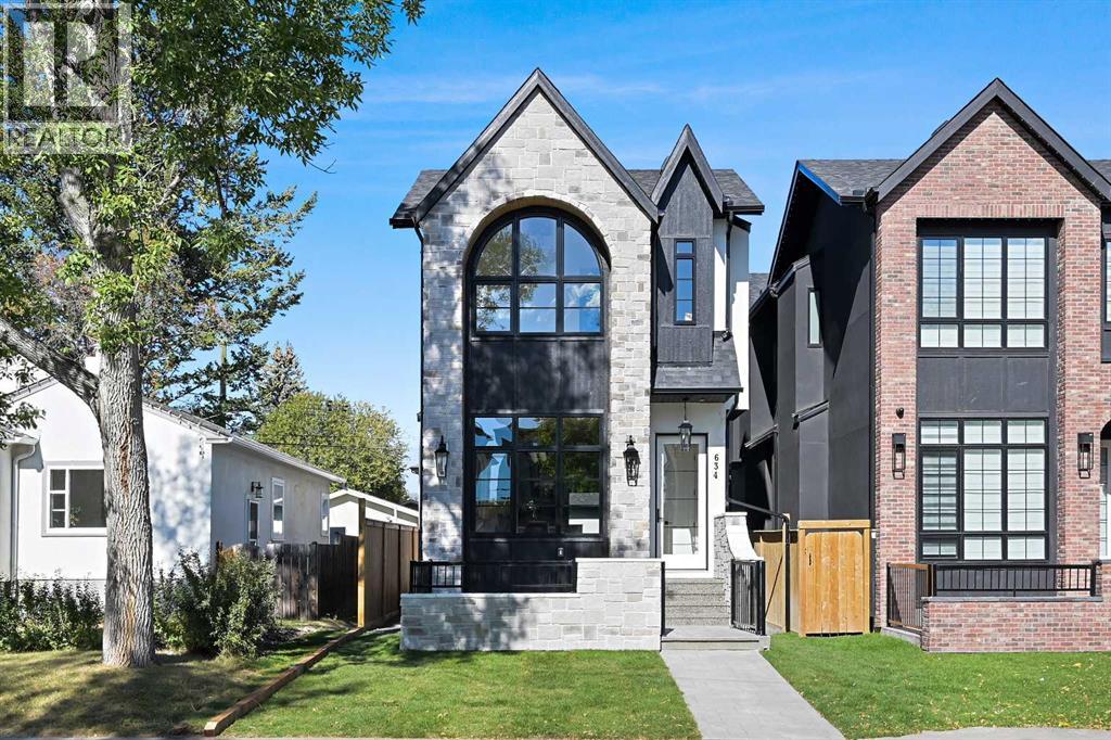 634 21 Avenue NW|Calgary, Alberta T2M1J9