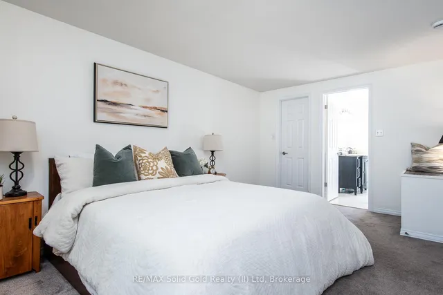 Additional image 28 of 271 Newbury Dr