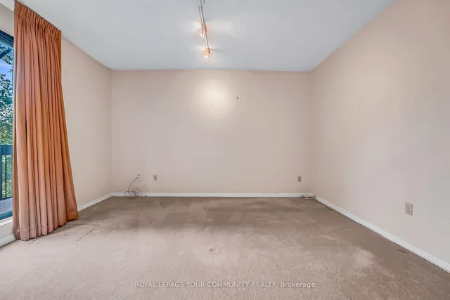 Additional image 32 of 212 St George St Unit 503