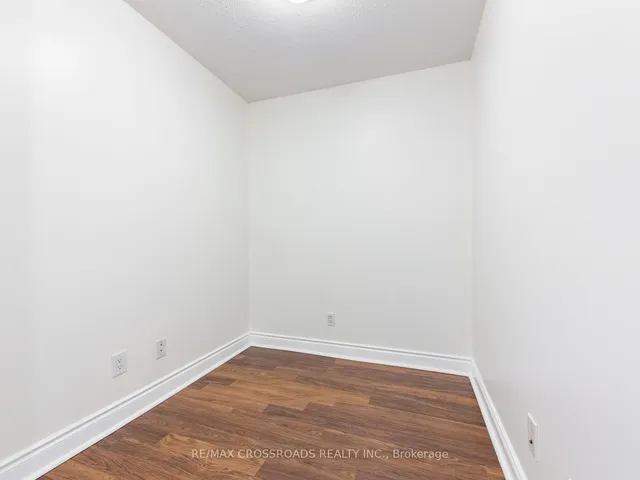 Additional image 6 of 25 Greenview Ave Unit 324