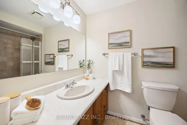 Additional image 34 of 14 Grover Dr