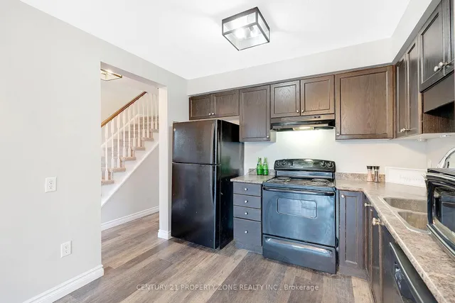 Additional image 12 of 525 Banffshire Cres