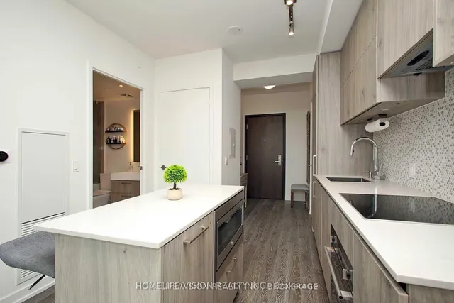 Additional image 8 of 1 Yorkville Ave Unit 2009