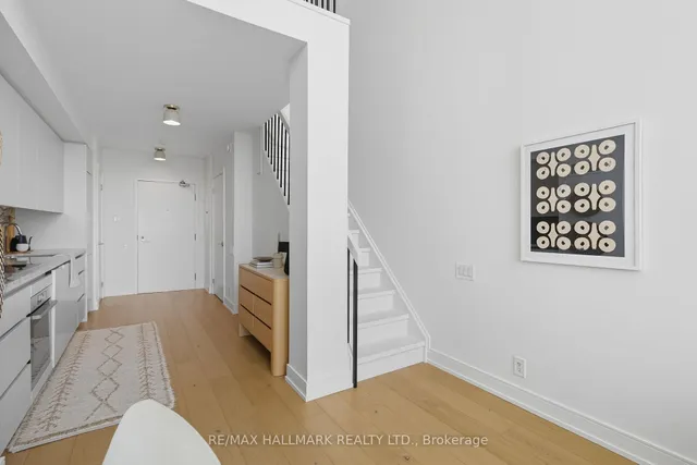 Additional image 15 of 5 Hanna Ave Unit 719