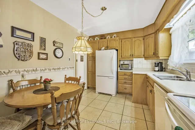 Additional image 10 of 6 Joshua Ave