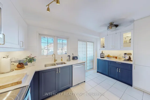 Additional image 24 of 29 Birdstone Cres