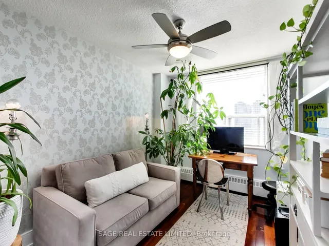 Additional image 17 of 65 Southport St Unit 1408