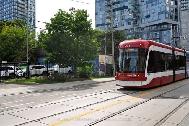 Additional image 31 of 736 Dundas St Unit 201