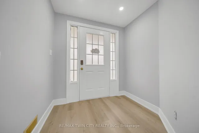 Additional image 3 of 698 Activa Ave