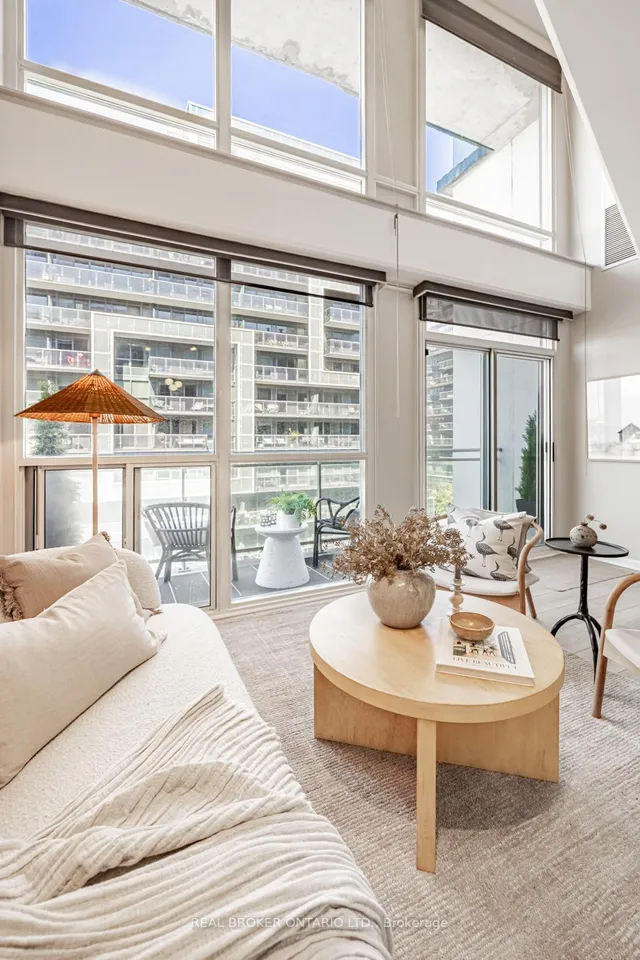 Additional image 12 of 1029 King St Unit 612