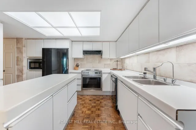 Additional image 15 of 3900 Yonge St Unit 815