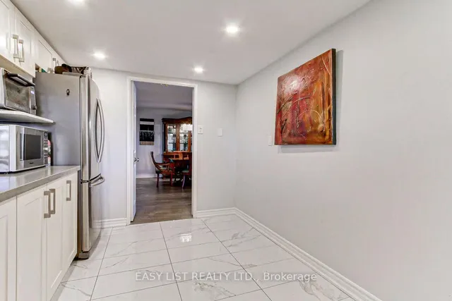 Additional image 11 of 2330 Bridletowne Circ Unit 1909