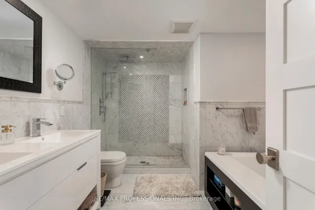 Additional image 34 of 71 Old Mill Rd Unit 304