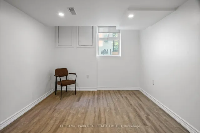 Additional image 40 of 371 Howland Ave