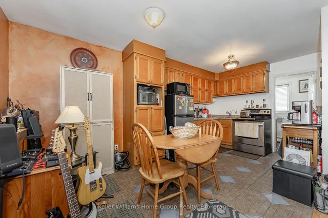 Additional image 27 of 107 East Ave